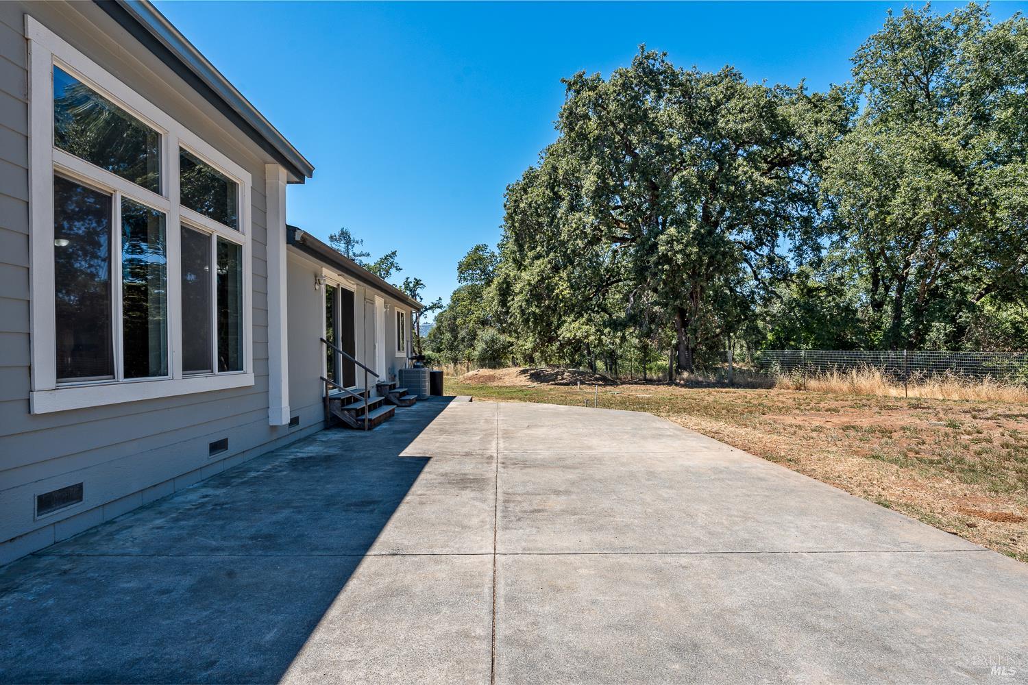 9017 Colony Drive Redwood Valley CA 95470