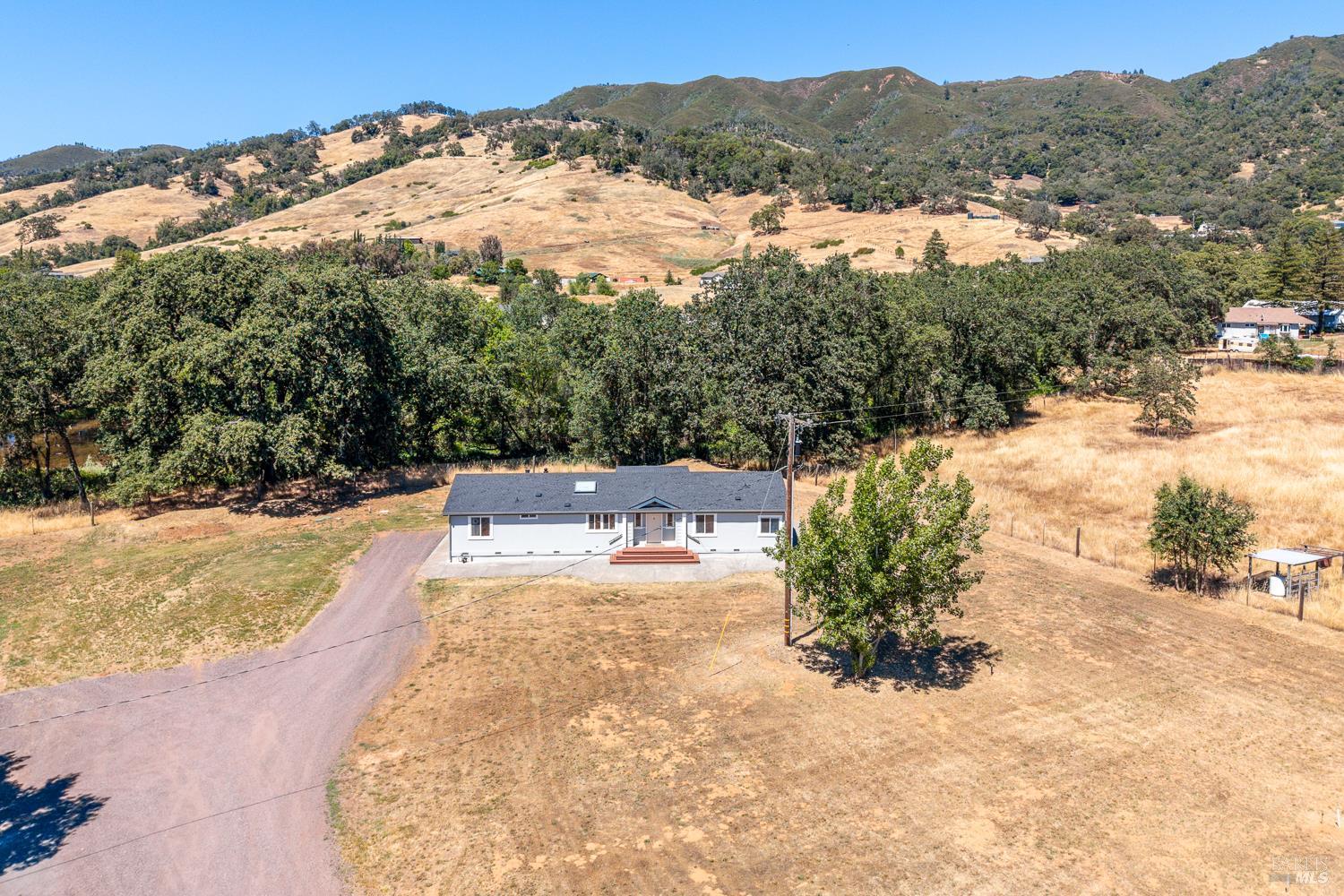 9017 Colony Drive Redwood Valley CA 95470