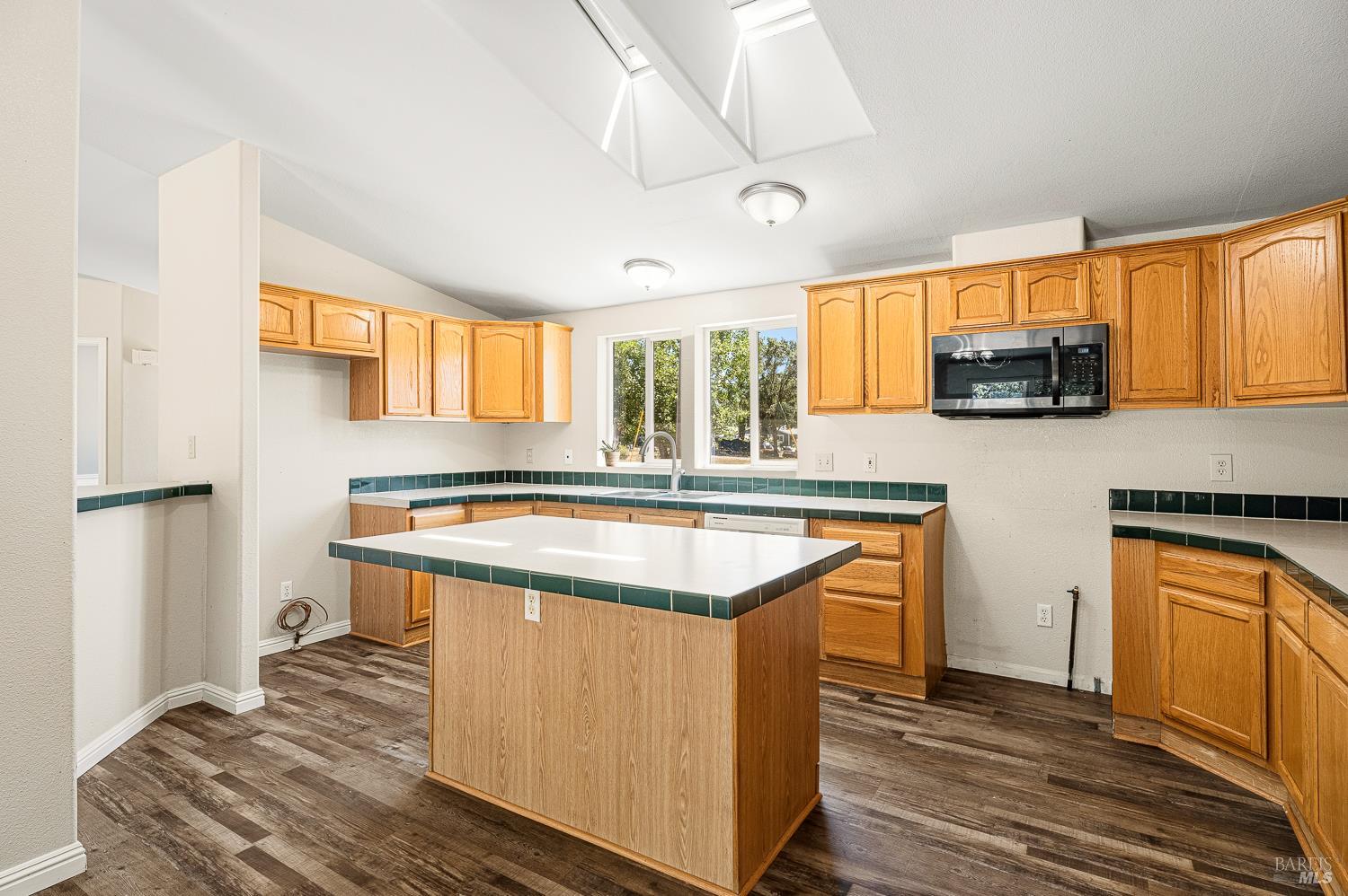 9017 Colony Drive Redwood Valley CA 95470