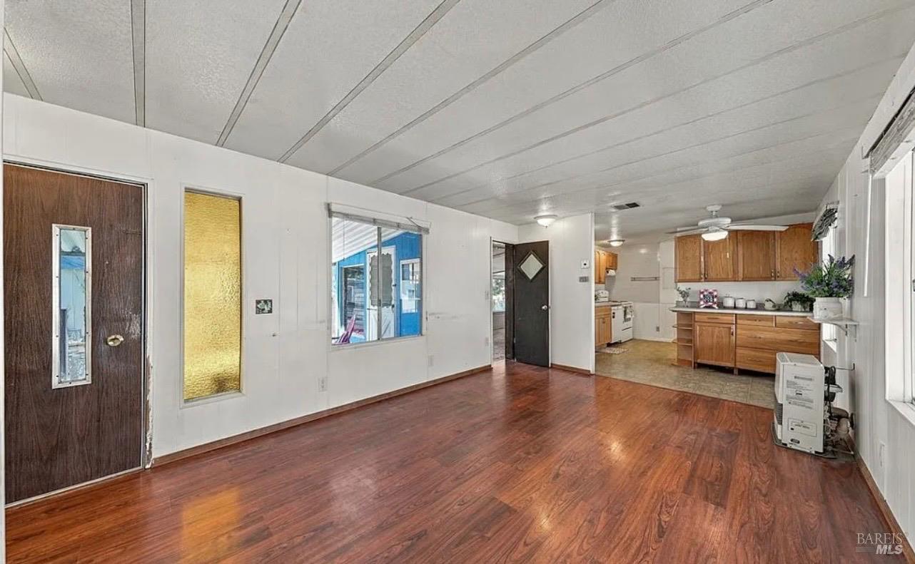 4305 Lakeshore Boulevard Lakeport CA 95453