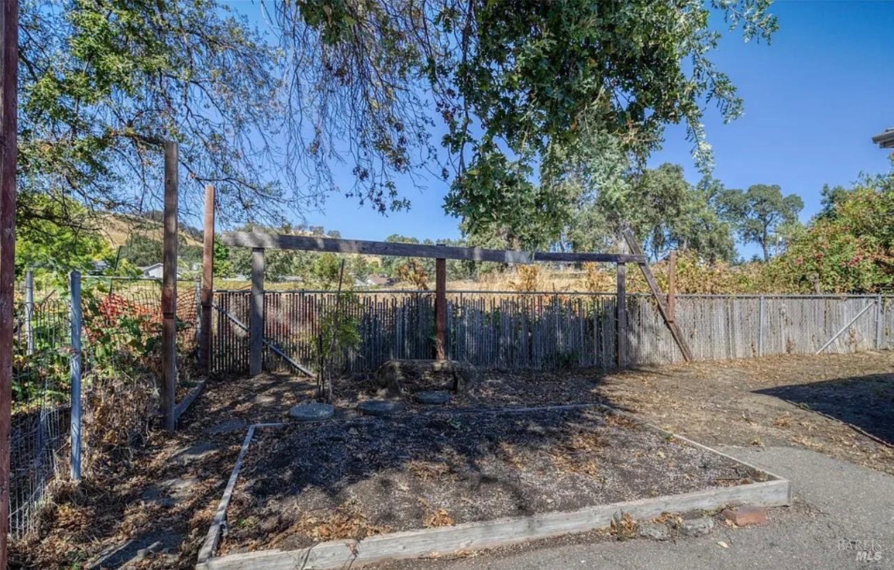4305 Lakeshore Boulevard Lakeport CA 95453