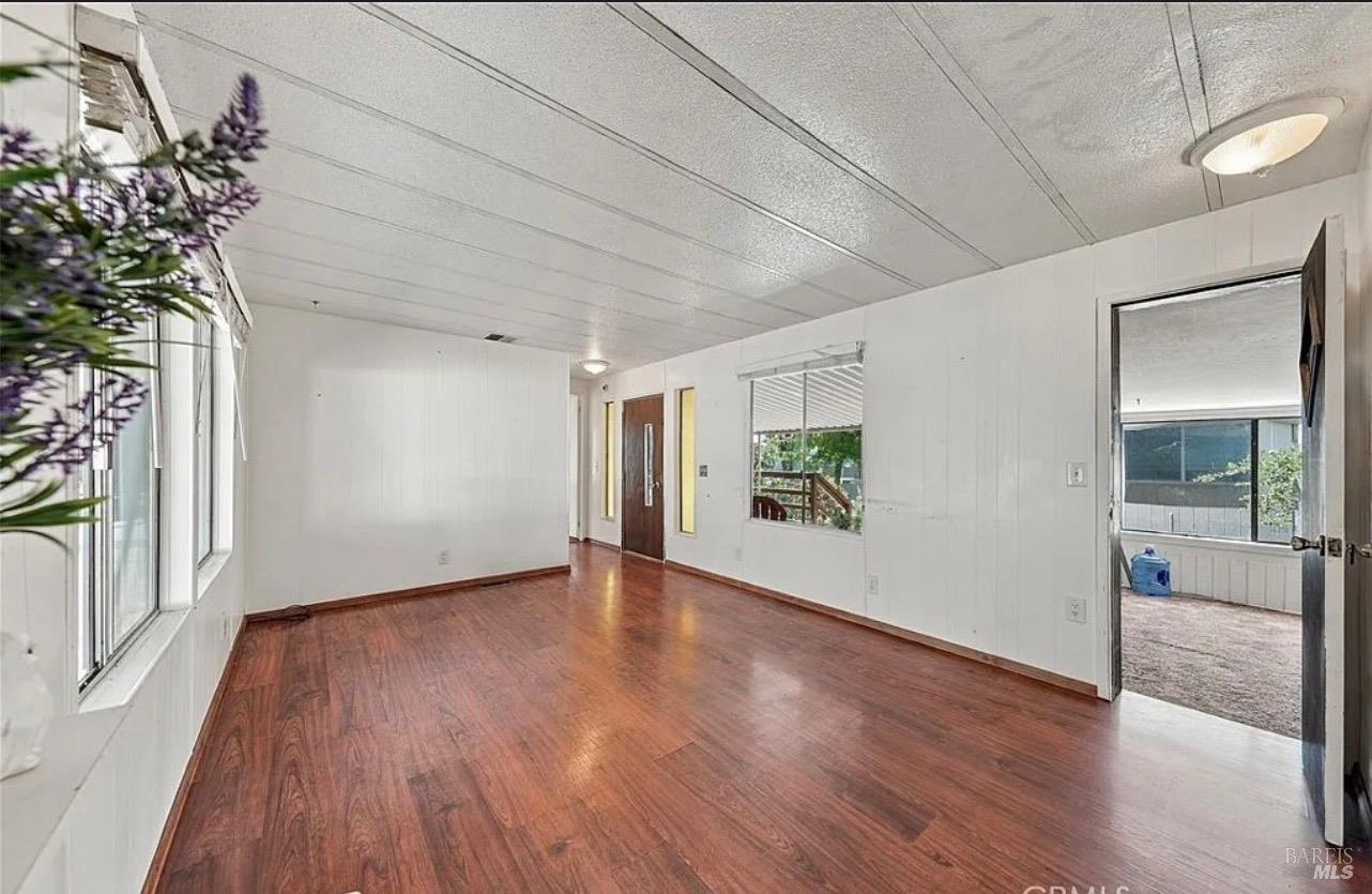 4305 Lakeshore Boulevard Lakeport CA 95453
