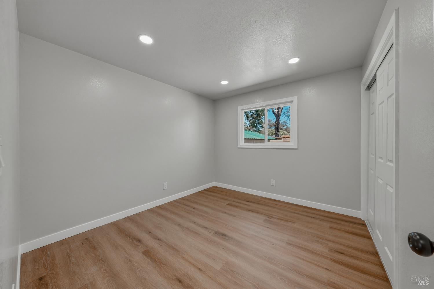 15980 32nd Avenue Clearlake CA 95422