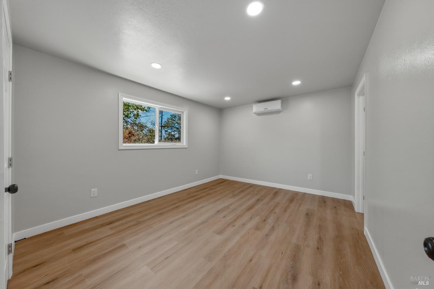 15980 32nd Avenue Clearlake CA 95422