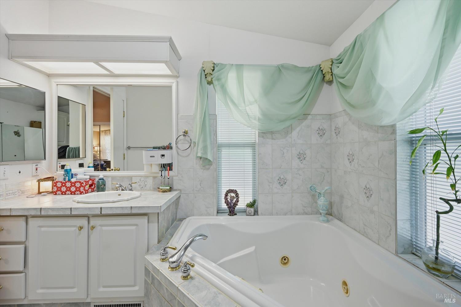 4801 N State Street Ukiah CA 95482