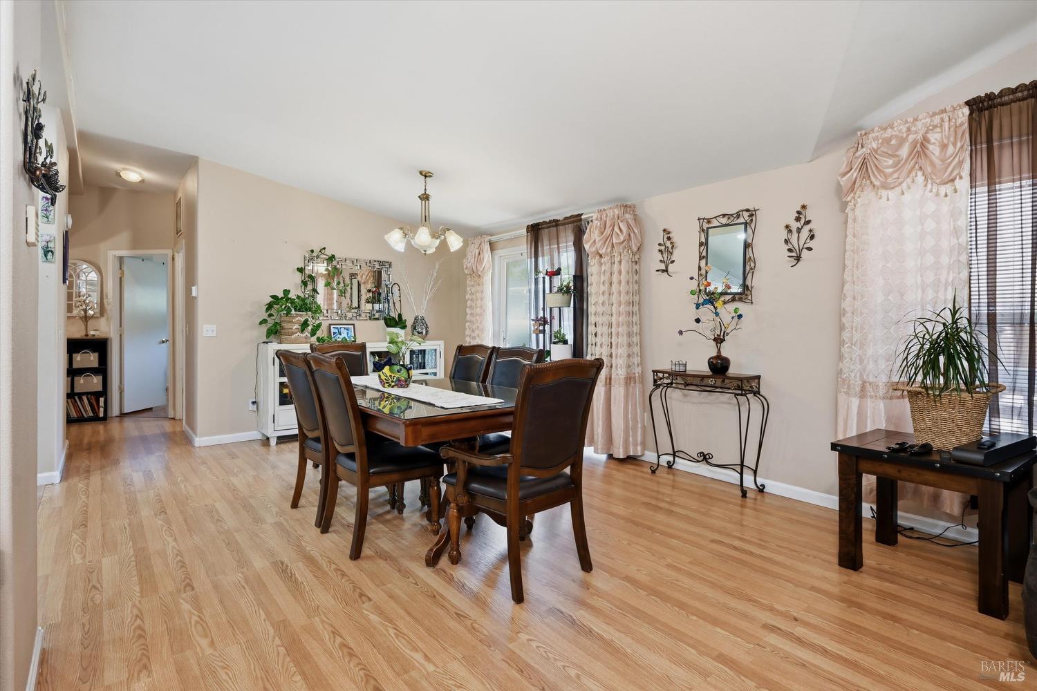 4801 N State Street Ukiah CA 95482