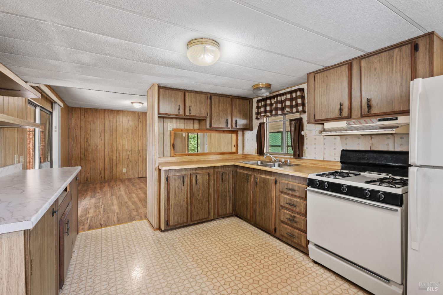 4801 N State Street Ukiah CA 95482