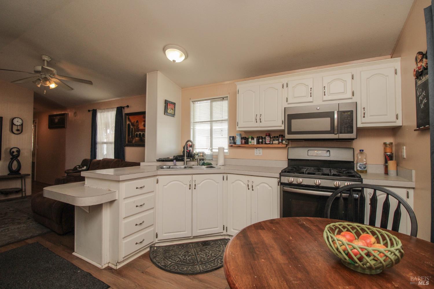 8 Mast Drive Suisun City CA 94585