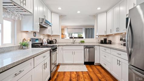123 Ensenada Drive Novato CA 94949