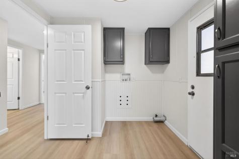 42 Redwing Drive Santa Rosa CA 95409