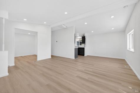 42 Redwing Drive Santa Rosa CA 95409