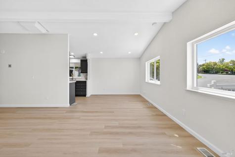 42 Redwing Drive Santa Rosa CA 95409
