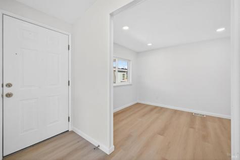 42 Redwing Drive Santa Rosa CA 95409