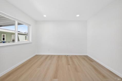 42 Redwing Drive Santa Rosa CA 95409