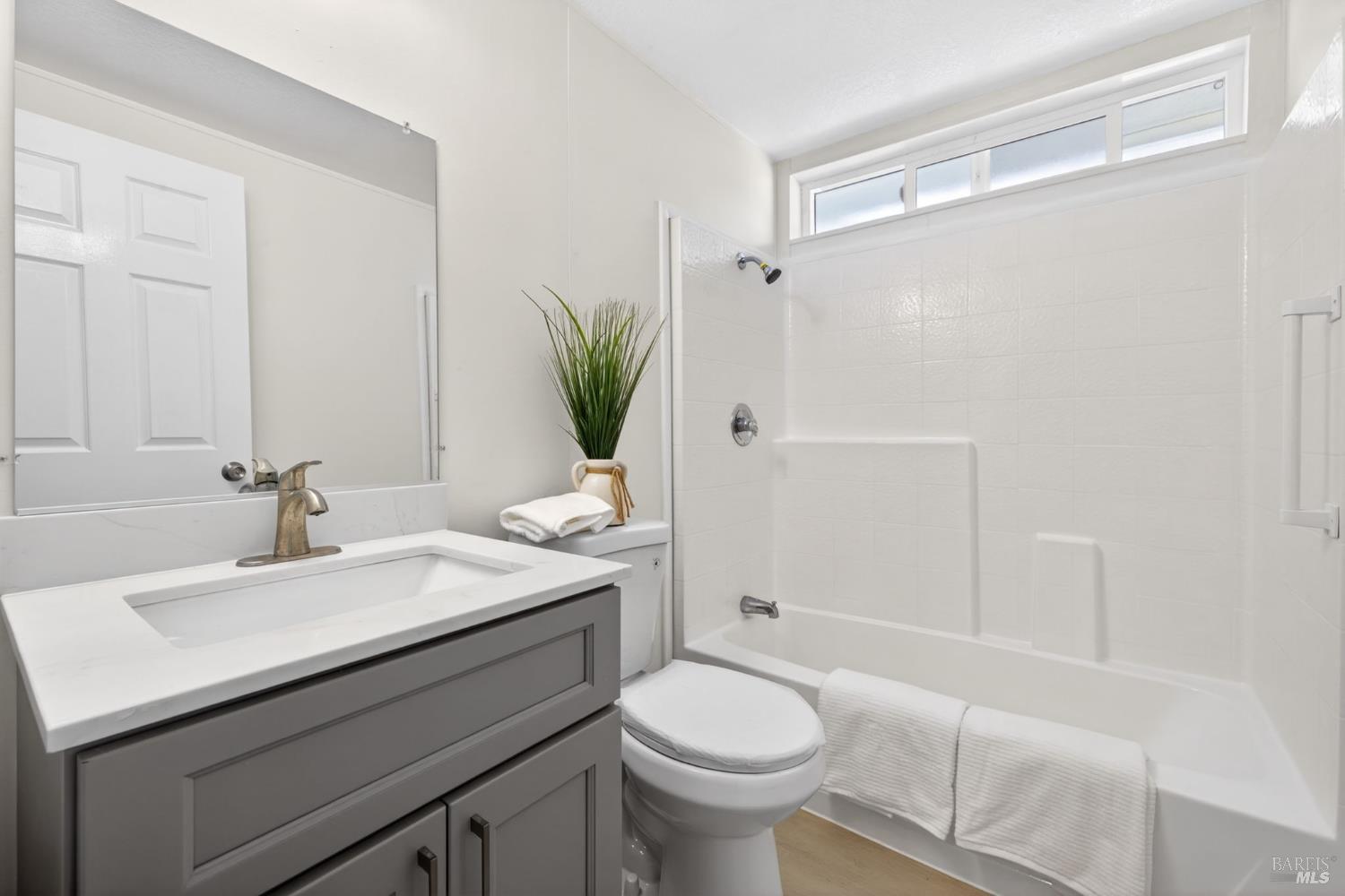 42 Redwing Drive Santa Rosa CA 95409