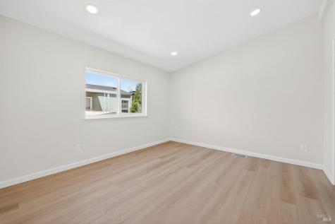 42 Redwing Drive Santa Rosa CA 95409
