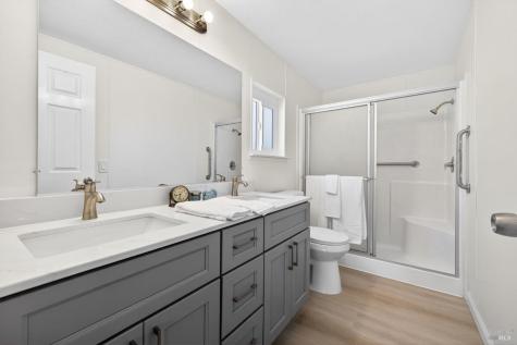 42 Redwing Drive Santa Rosa CA 95409