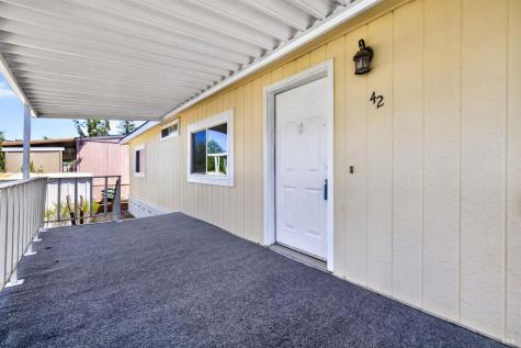 42 Redwing Drive Santa Rosa CA 95409