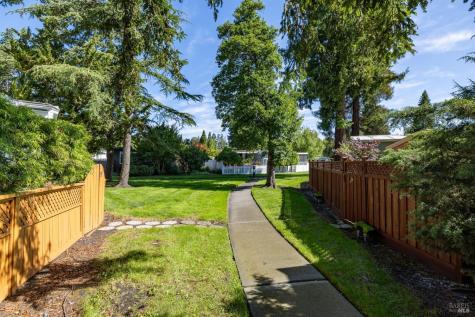 29 Hemlock Court Rohnert Park CA 94928