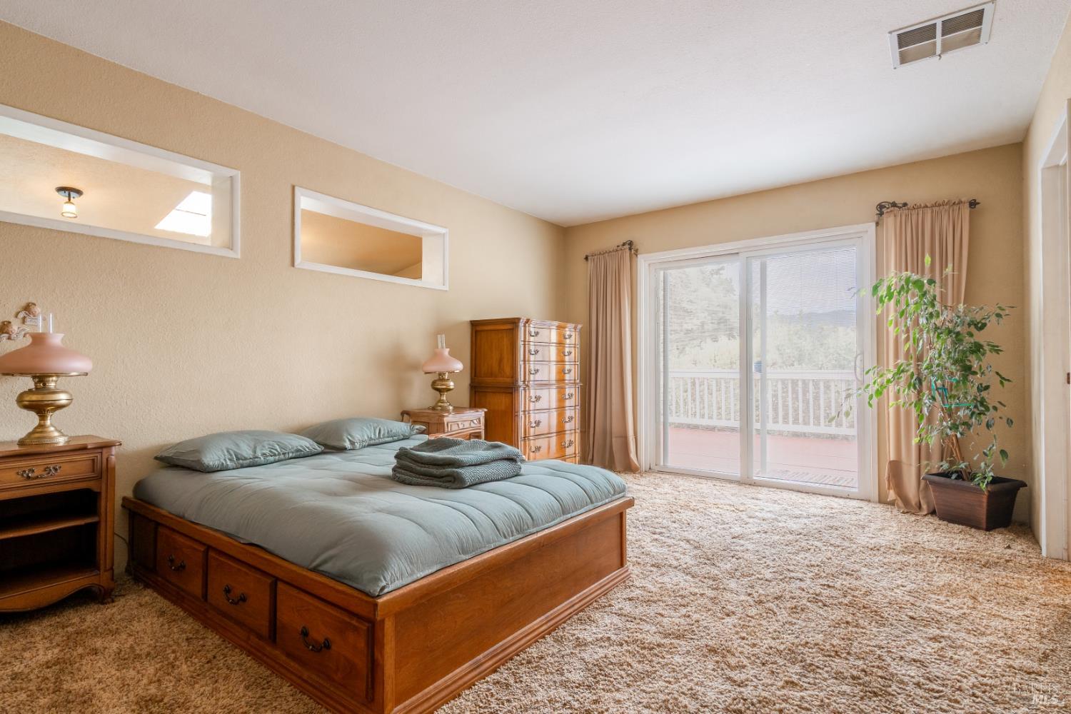 8 Cabana Court Ukiah CA 95482
