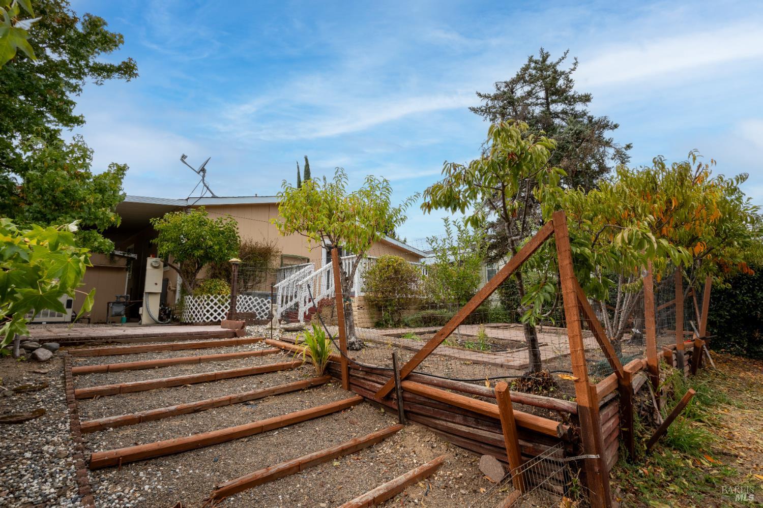 8 Cabana Court Ukiah CA 95482