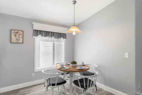 74 Circulo Rosalia Rohnert Park CA 94928