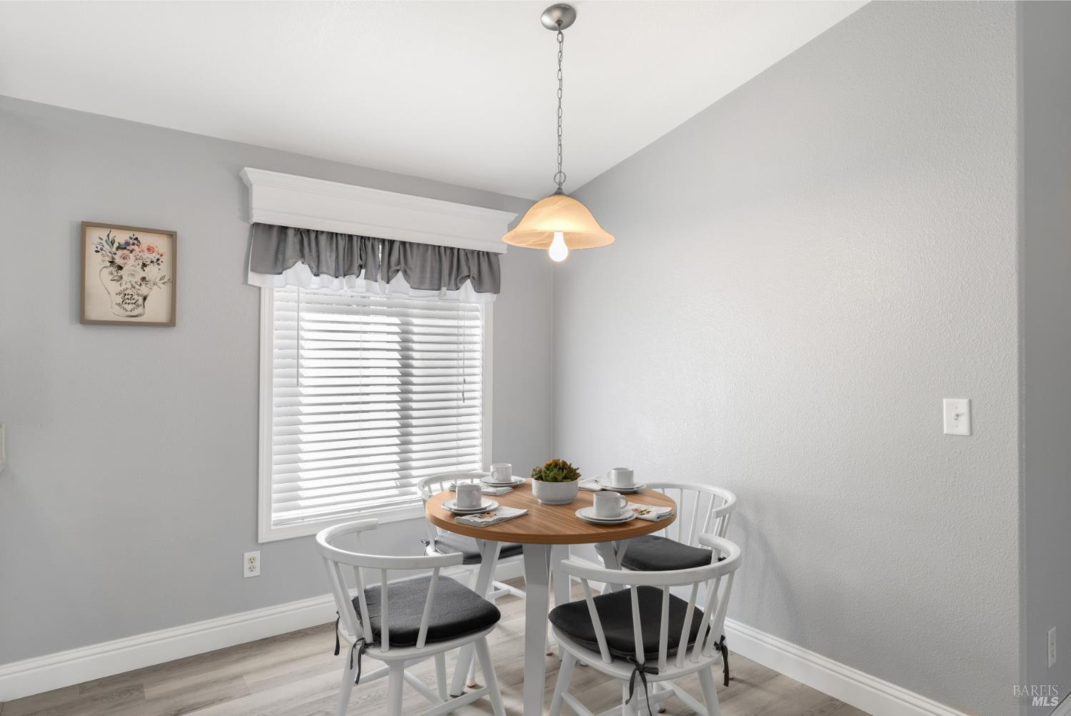 74 Circulo Rosalia Rohnert Park CA 94928