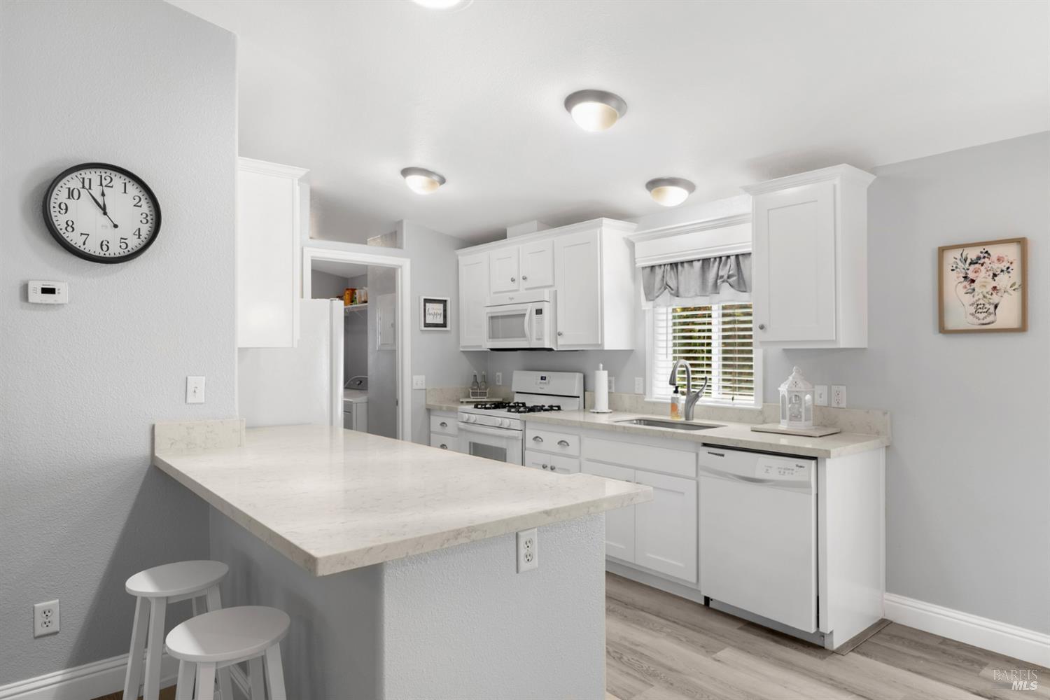 74 Circulo Rosalia Rohnert Park CA 94928