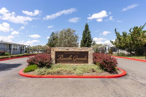 74 Circulo Rosalia Rohnert Park CA 94928