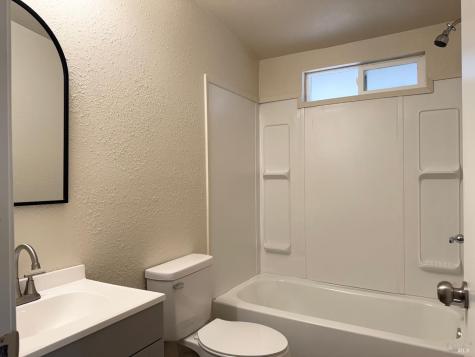 220 Pear Lane Santa Rosa CA 95407