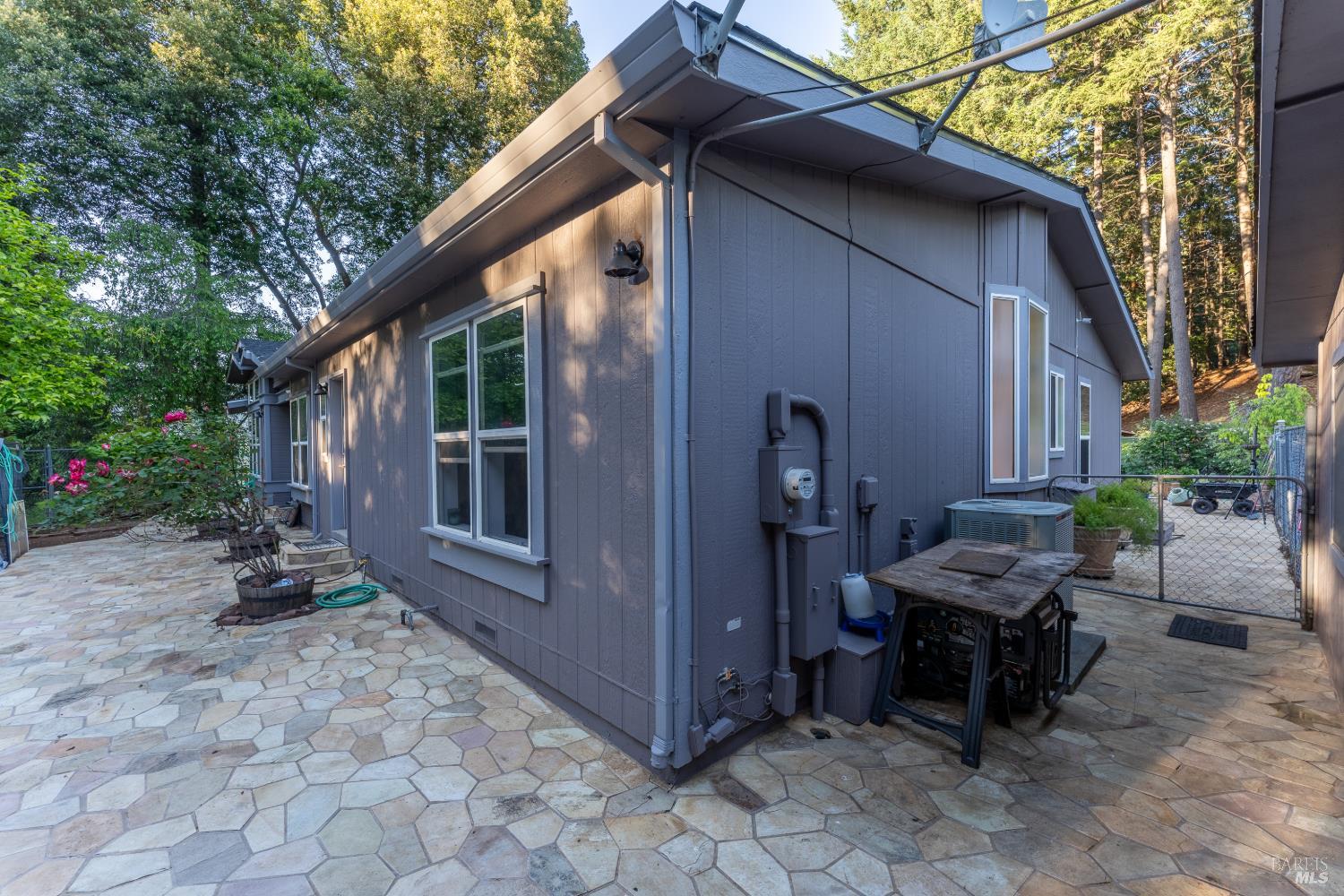 54101 Wildwood Drive Leggett CA 95585