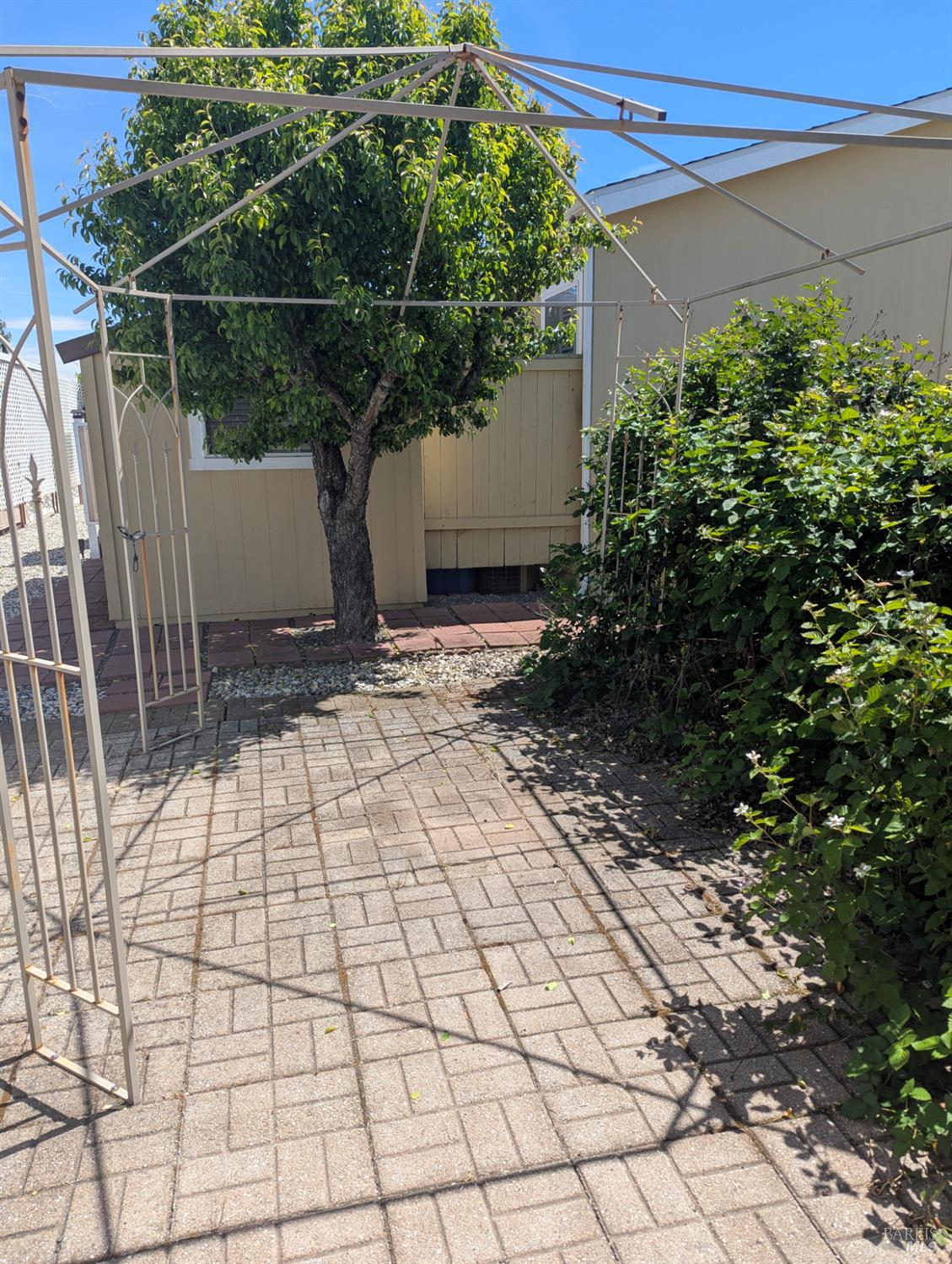 406 Burgundy N Calistoga CA 94515