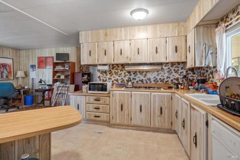91 Pamela Court Petaluma CA 94954