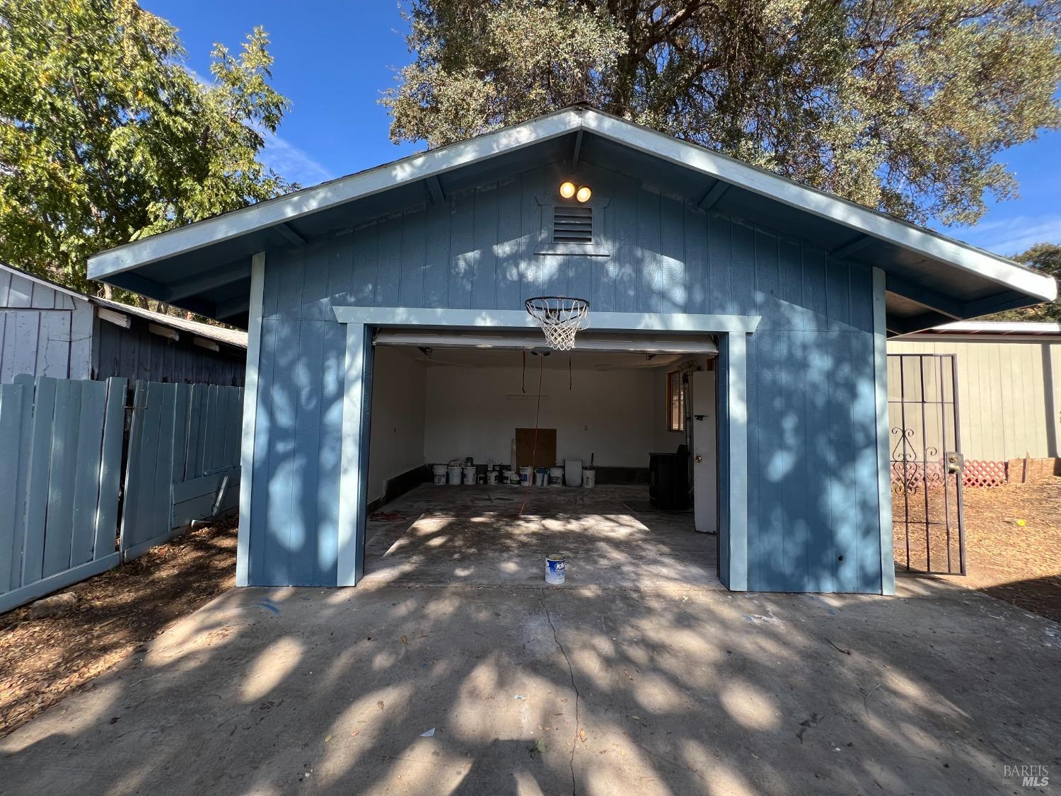 12698 E Highway 20 Clearlake Oaks CA 95423