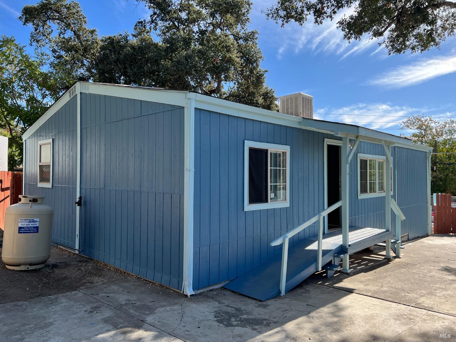12698 E Highway 20 Clearlake Oaks CA 95423