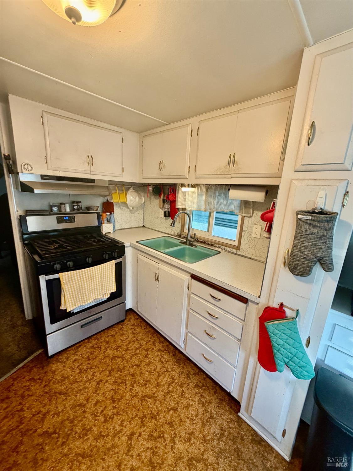 50 River Road Rio Vista CA 94571