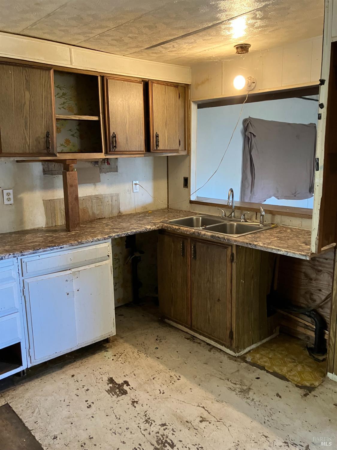 3621 Toyon Street Clearlake CA 95422