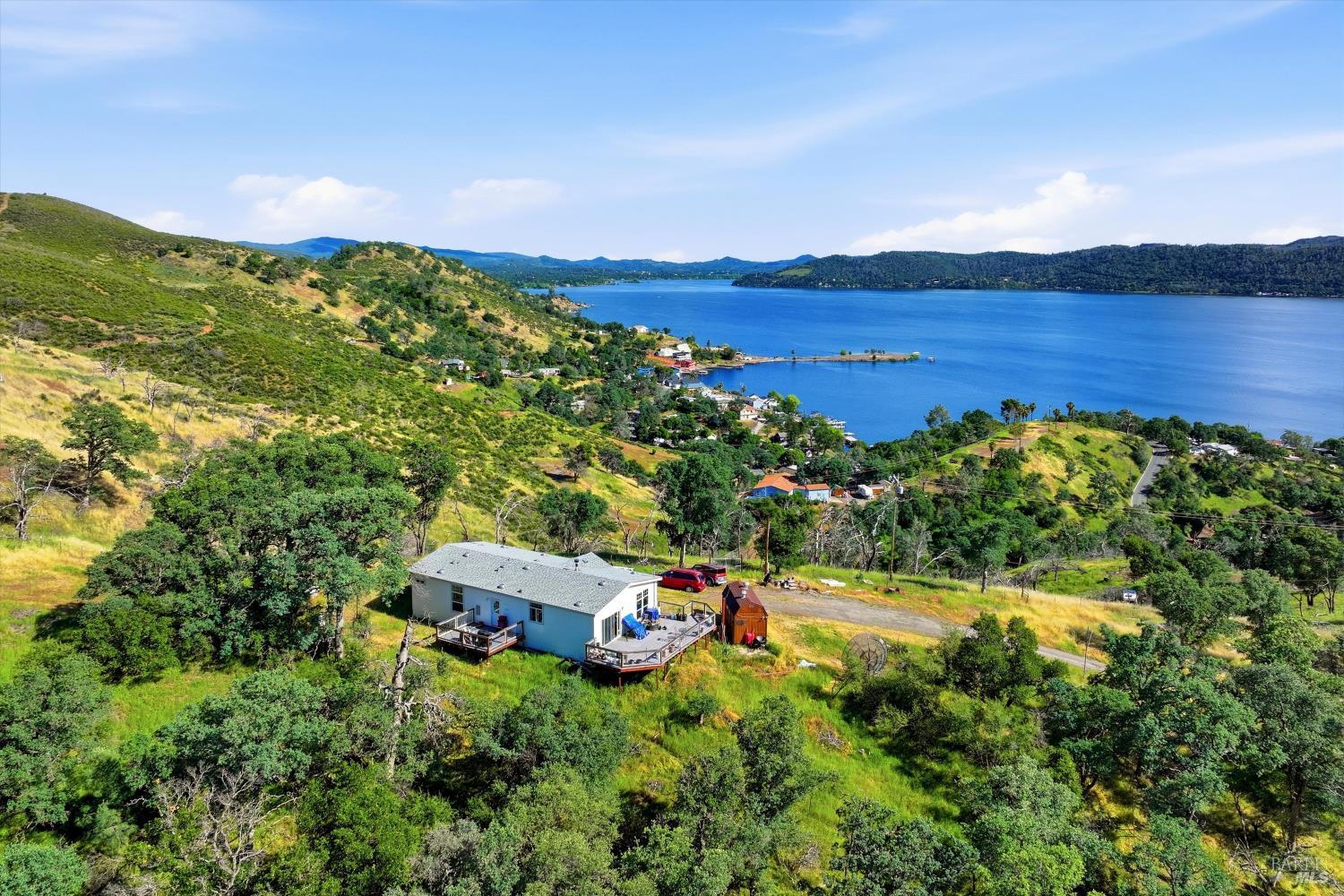 2950 Mira Vista Lane Clearlake CA 95422