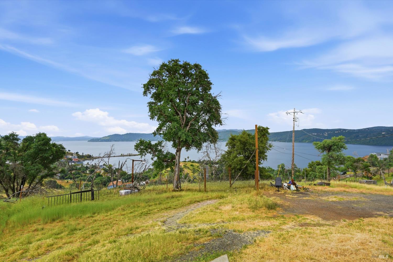 2950 Mira Vista Lane Clearlake CA 95422
