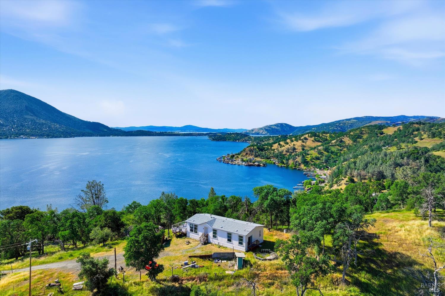 2950 Mira Vista Lane Clearlake CA 95422