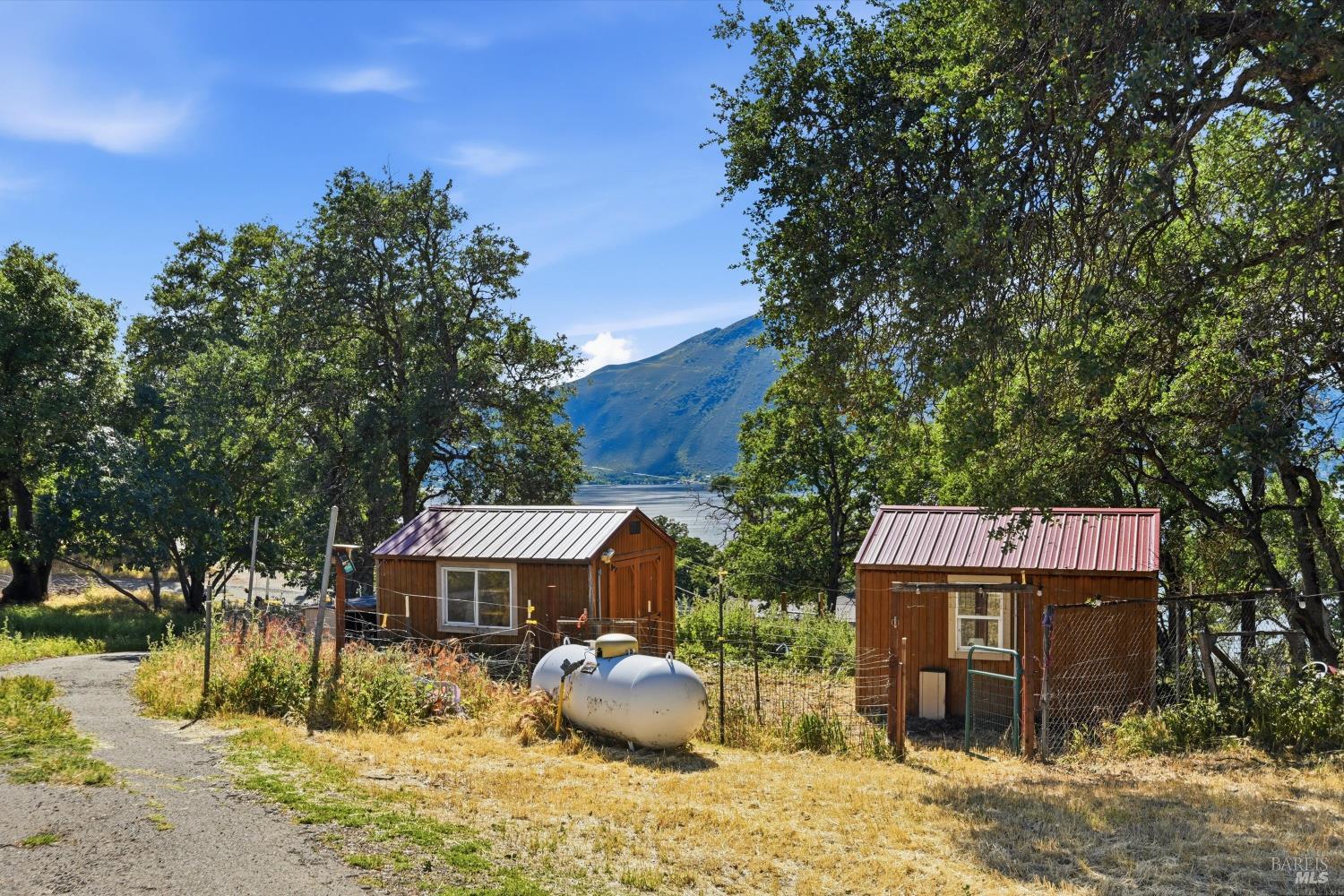 2950 Mira Vista Lane Clearlake CA 95422