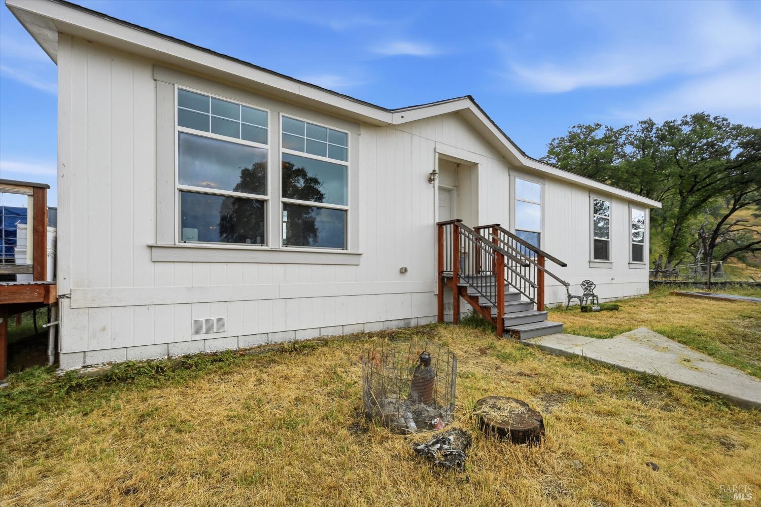 2950 Mira Vista Lane Clearlake CA 95422
