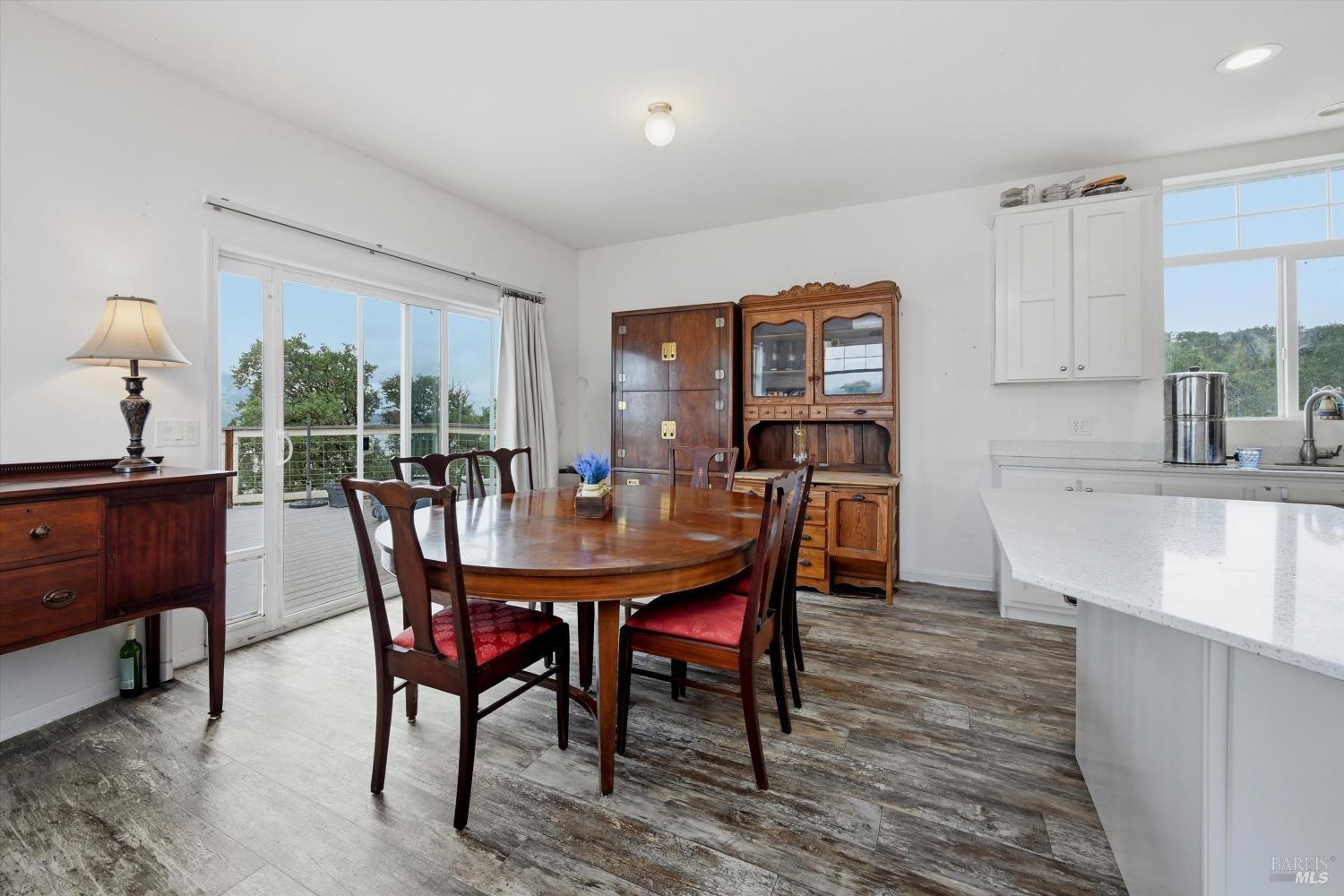 2950 Mira Vista Lane Clearlake CA 95422