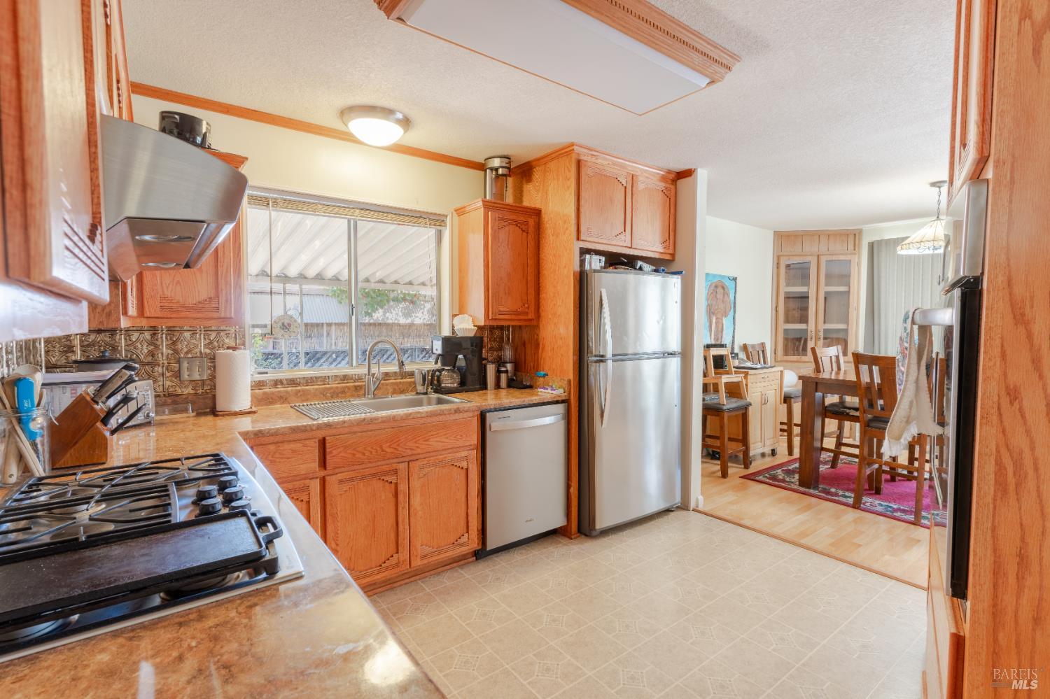 660 Leslie Street Ukiah CA 95482