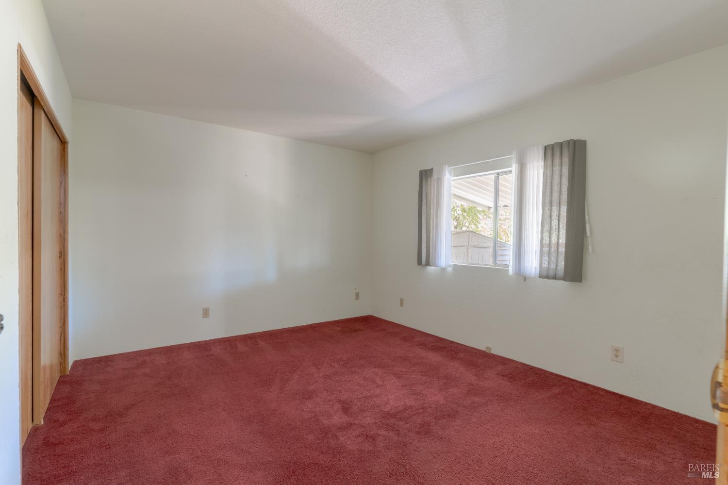 660 Leslie Street Ukiah CA 95482