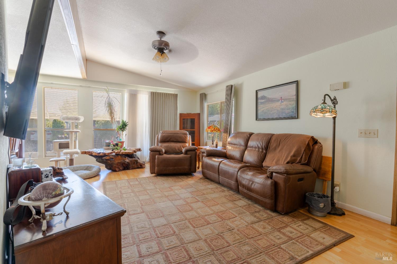 660 Leslie Street Ukiah CA 95482