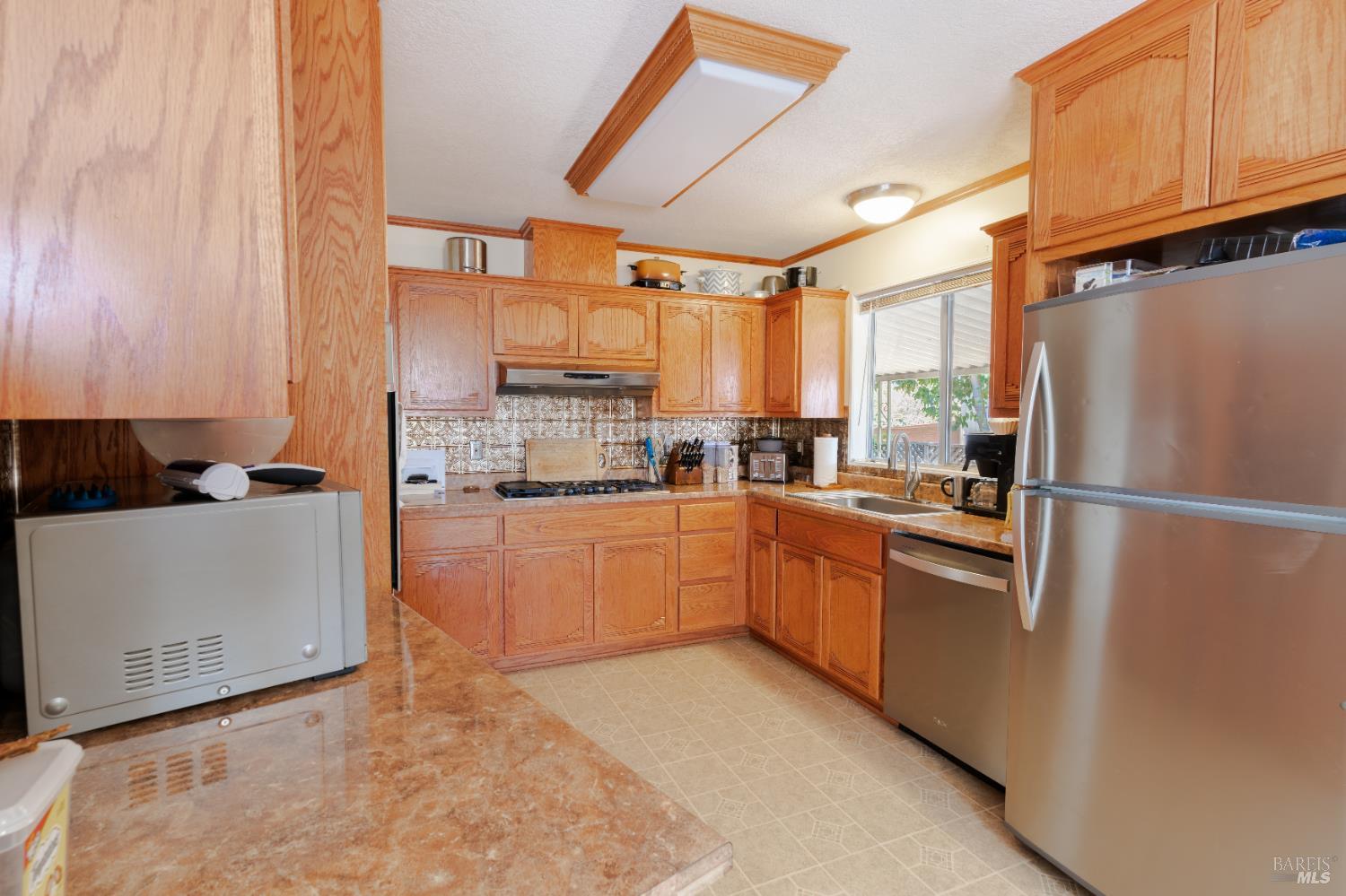660 Leslie Street Ukiah CA 95482