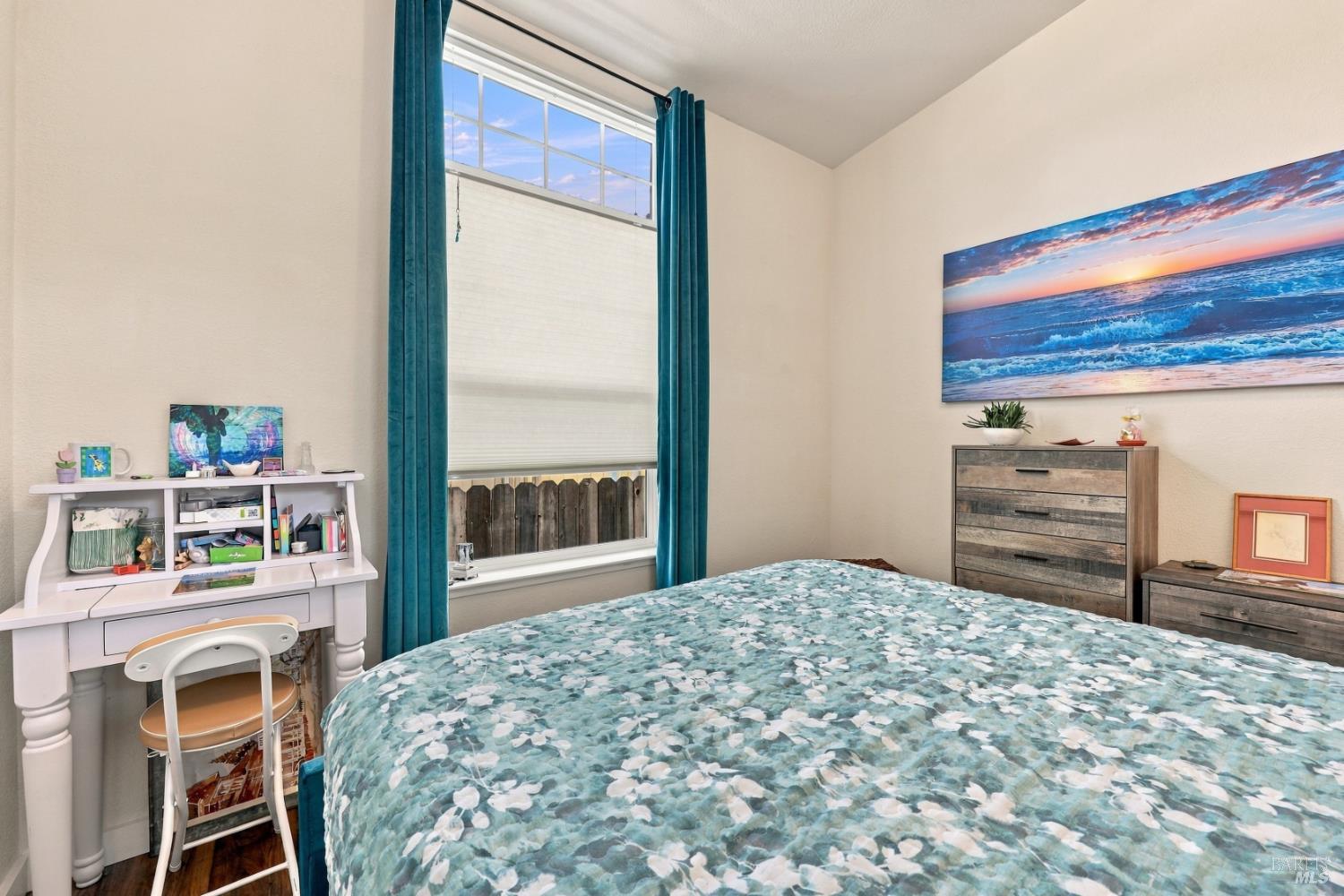 8126 C Street Windsor CA 95492