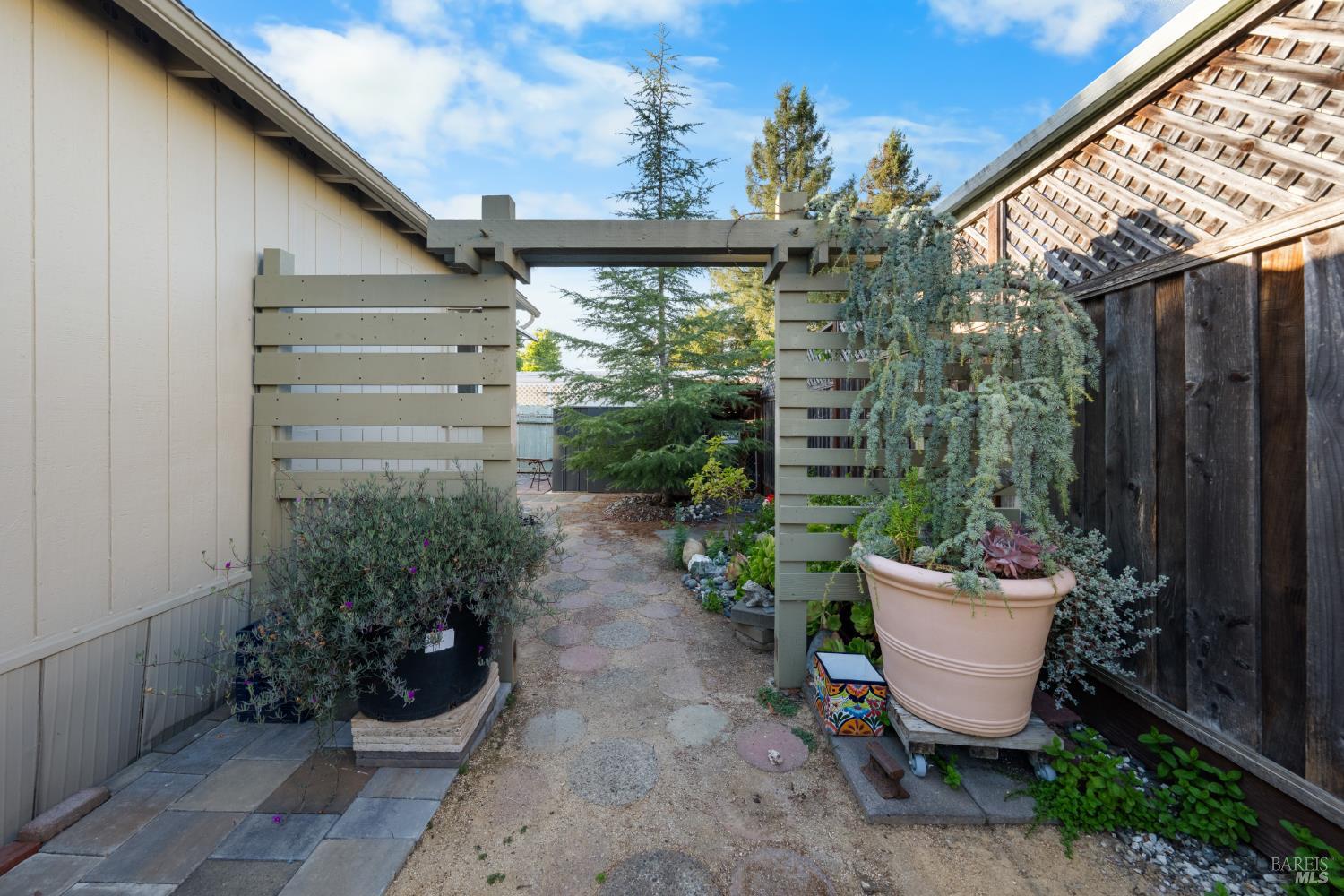 300 Stony Point Road Petaluma CA 94952