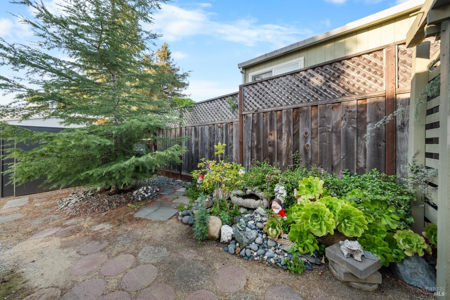 300 Stony Point Road Petaluma CA 94952